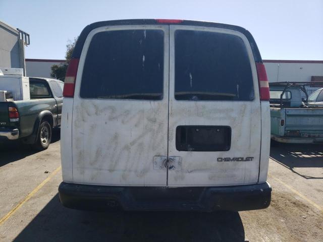 1GCHG39U541233698 - 2004 CHEVROLET EXPRESS G3 WHITE photo 6