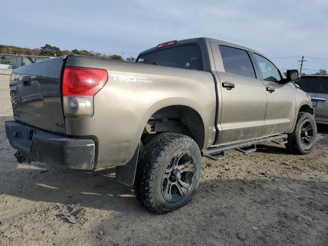 5TFDV54138X041499 - 2008 TOYOTA TUNDRA CREWMAX BROWN photo 3