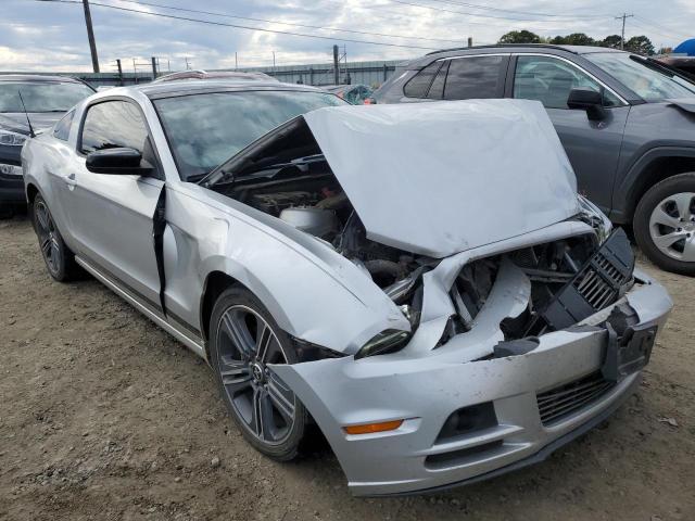 1ZVBP8AM6E5318801 - 2014 FORD MUSTANG SILVER photo 4