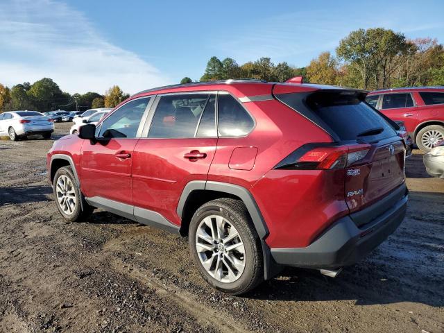 2T3A1RFV7NW299482 - 2022 TOYOTA RAV4 XLE PREMIUM RED photo 2