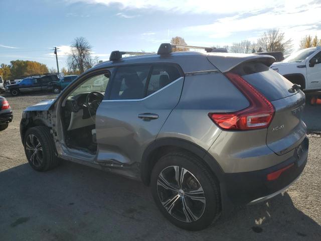 YV4162UL2M2487020 - 2021 VOLVO XC40 T5 INSCRIPTION GOLD photo 2