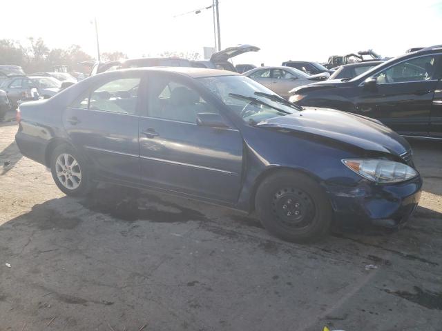 4T1BE32K75U016685 - 2005 TOYOTA CAMRY LE BLUE photo 4