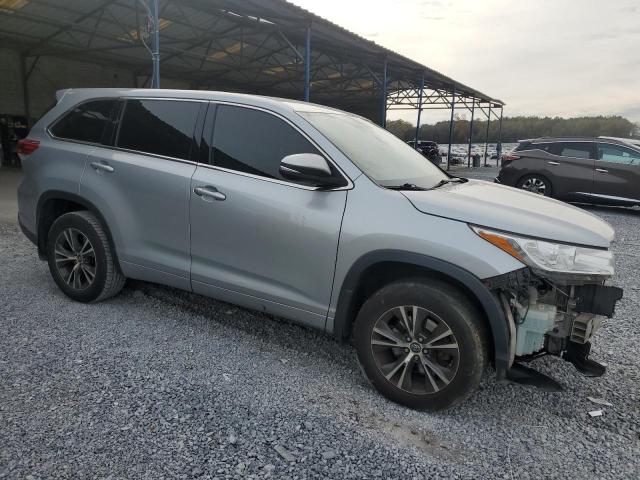 5TDZZRFH6JS243860 - 2018 TOYOTA HIGHLANDER LE SILVER photo 4