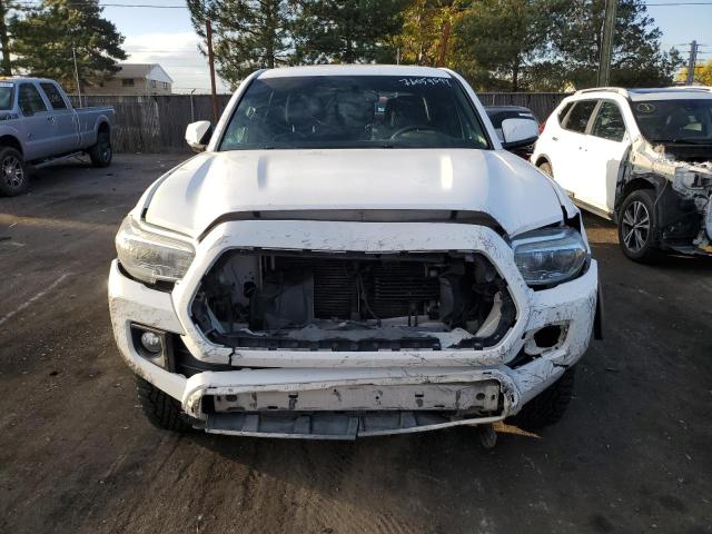 3TMCZ5AN9GM002511 - 2016 TOYOTA TACOMA DOUBLE CAB WHITE photo 5