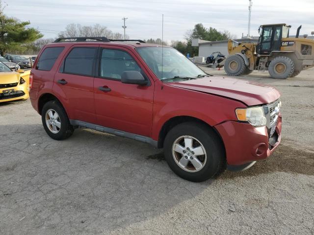 1FMCU9DG8BKA13708 - 2011 FORD ESCAPE XLT RED photo 4