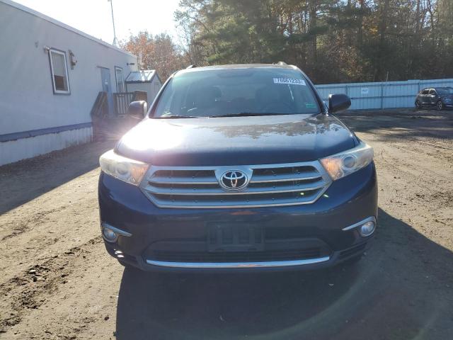 5TDBK3EH6BS058343 - 2011 TOYOTA HIGHLANDER BASE BLUE photo 5