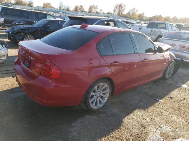 WBAPH77529NM29963 - 2009 BMW 328 I RED photo 3