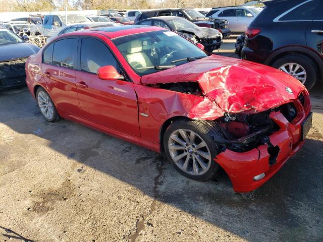 WBAPH77529NM29963 - 2009 BMW 328 I RED photo 4