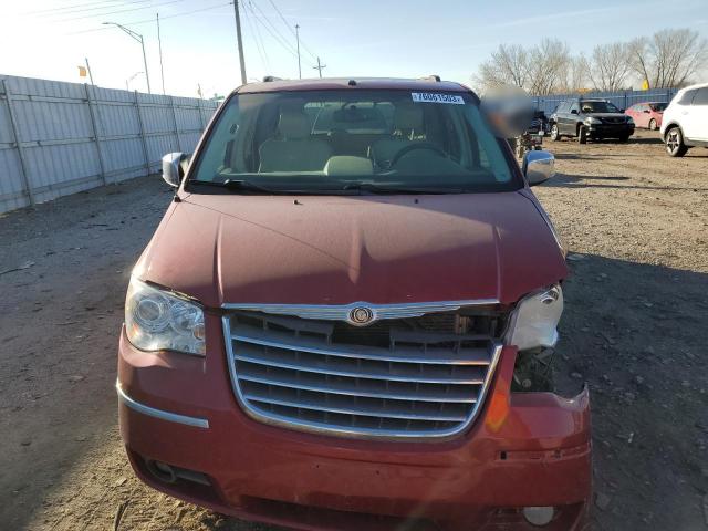 2A8HR64X58R133544 - 2008 CHRYSLER TOWN & COU LIMITED RED photo 5