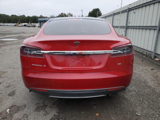 5YJSA1H18FFP70451 - 2015 TESLA MODEL S 85 RED photo 6