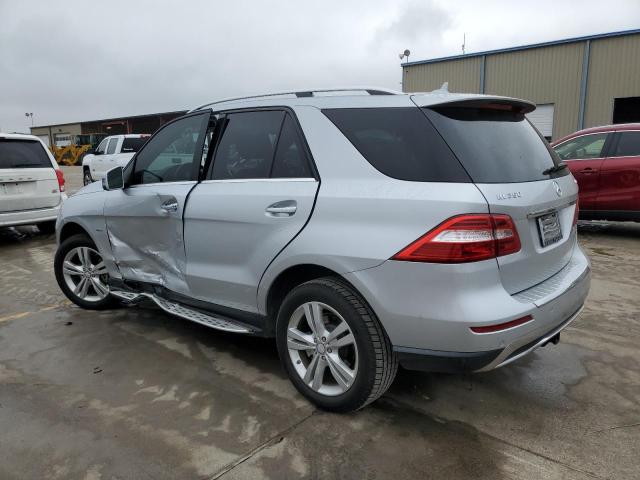 4JGDA5HB8CA008455 - 2012 MERCEDES-BENZ ML 350 4MATIC SILVER photo 2