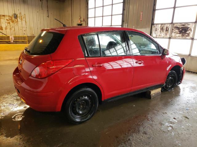 3N1BC13E29L499951 - 2009 NISSAN VERSA S RED photo 3