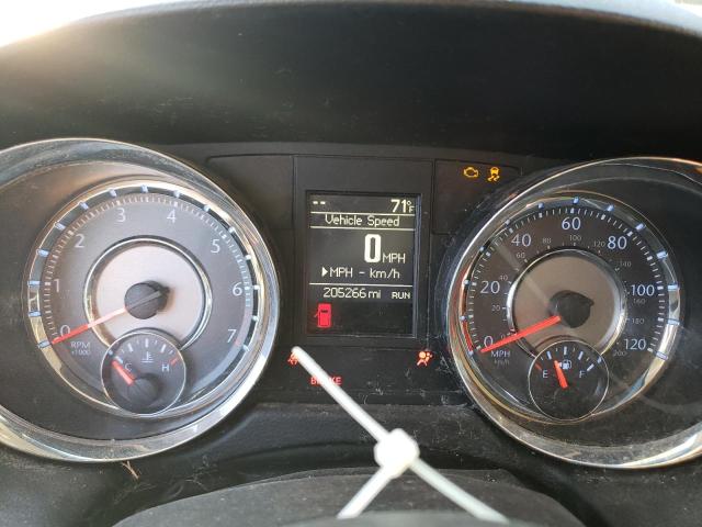 2C4RC1BG3ER272408 - 2014 CHRYSLER TOWN & COU TOURING SILVER photo 9