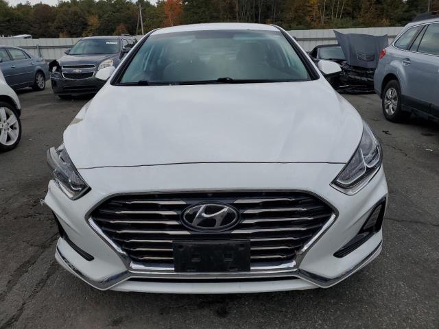 5NPE24AF9JH720864 - 2018 HYUNDAI SONATA SE WHITE photo 5