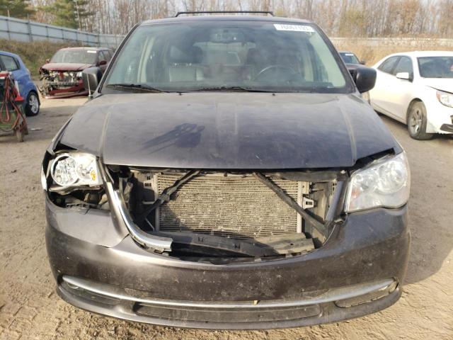 2C4RC1BG1FR664580 - 2015 CHRYSLER TOWN & COU TOURING ნაცრისფერი ფოტო 5