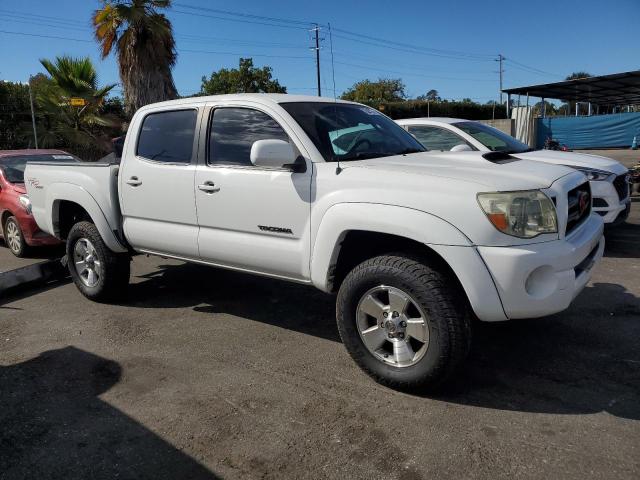 5TEJU62N36Z182399 - 2006 TOYOTA TACOMA DOUBLE CAB PRERUNNER WHITE photo 4