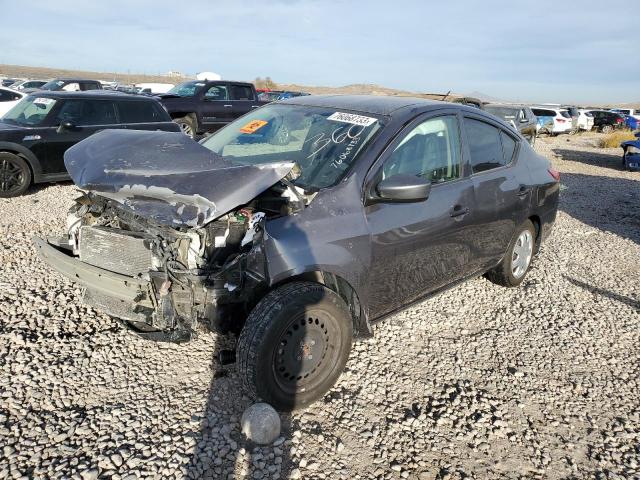 3N1CN7AP9JL801567 - 2018 NISSAN VERSA S GRAY photo 1