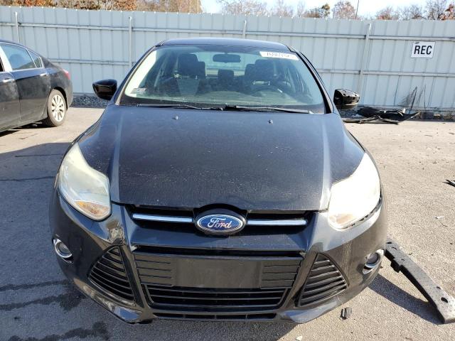 1FAHP3F2XCL287932 - 2012 FORD FOCUS SE BLACK photo 5