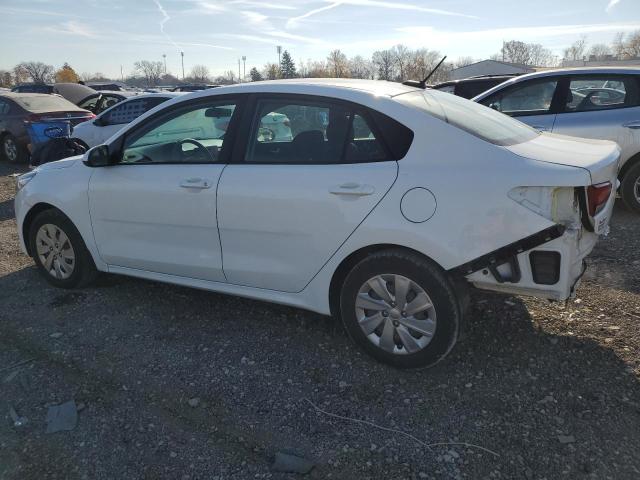 3KPA24AB2JE079167 - 2018 KIA RIO LX WHITE photo 2