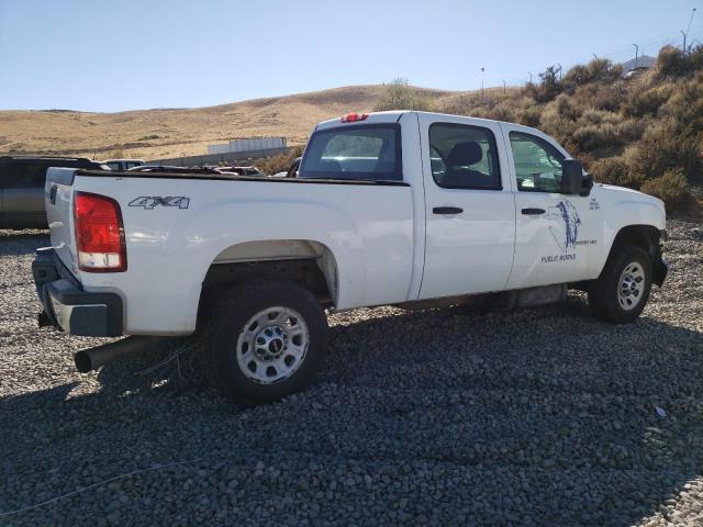 1GT422C82CF154249 - 2012 GMC SIERRA K3500 WHITE photo 3