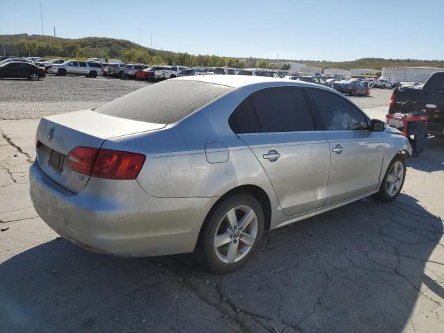 3VWLL7AJ0EM229719 - 2014 VOLKSWAGEN JETTA TDI GRAY photo 3