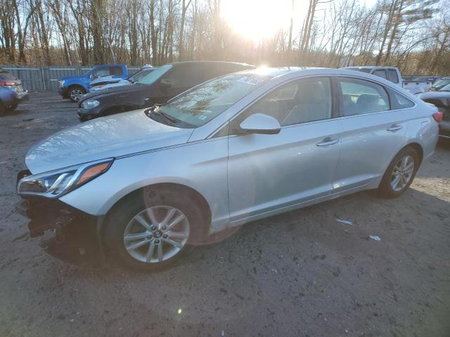 5NPE24AF3HH476025 - 2017 HYUNDAI SONATA SE SILVER photo 1