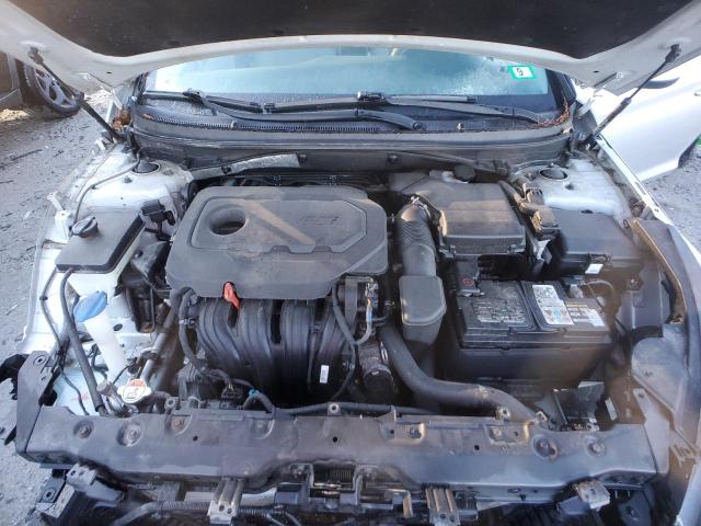 5NPE24AF3HH476025 - 2017 HYUNDAI SONATA SE SILVER photo 11