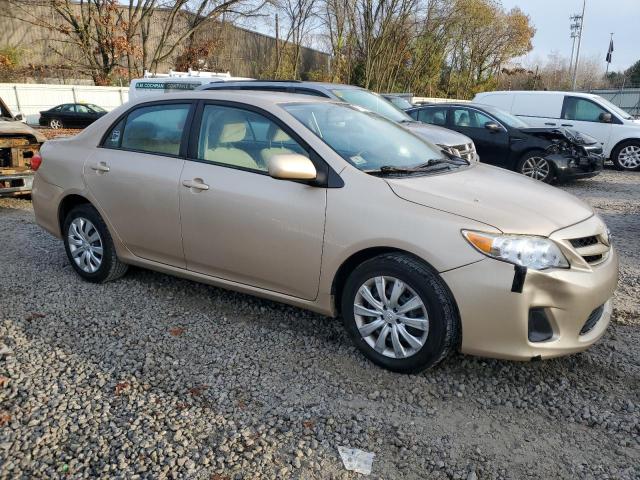 2T1BU4EE8CC803304 - 2012 TOYOTA COROLLA BASE 金色 照片 4