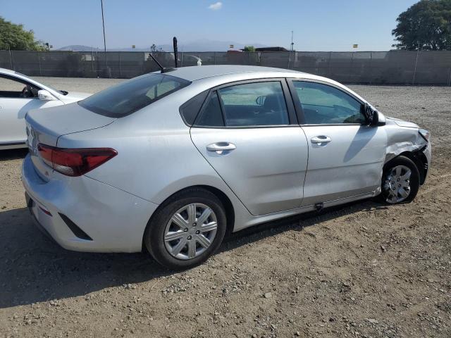 3KPA24AD3ME382951 - 2021 KIA RIO LX SILVER photo 3