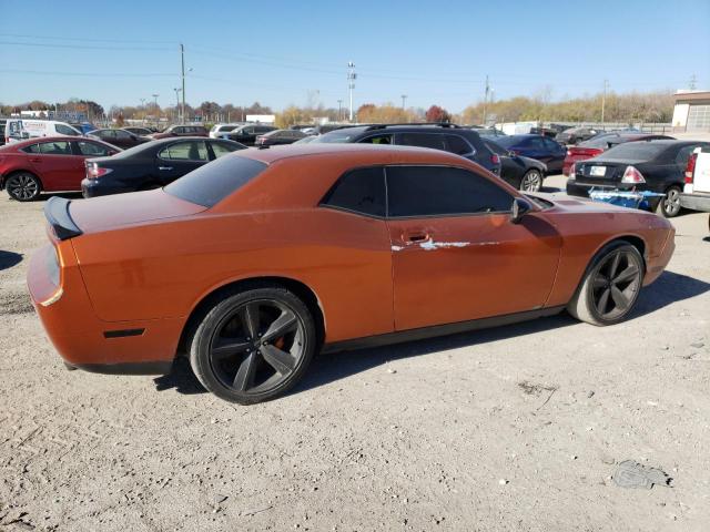 2B3CJ7DW9AH157753 - 2010 DODGE CHALLENGER SRT-8 ORANGE photo 3