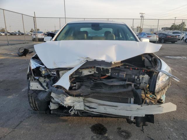 1G11D5SR8DF214814 - 2013 CHEVROLET MALIBU 1LT 白色 照片 5