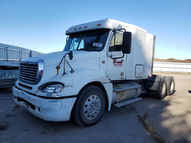 1FUJA6DE47LY74668 - 2007 FREIGHTLINER CONVENTION COLUMBIA WHITE photo 2