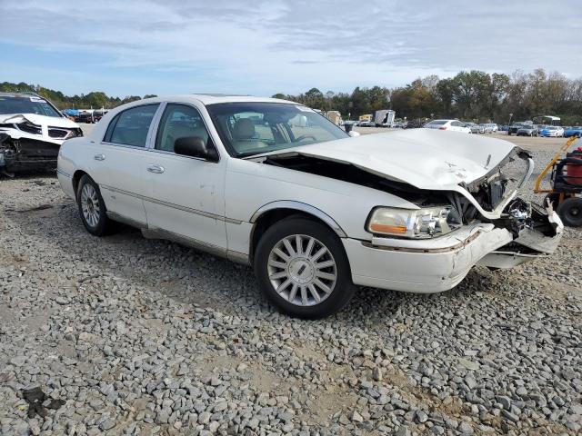 1LNHM83W64Y632865 - 2004 LINCOLN TOWN CAR ULTIMATE WHITE photo 4