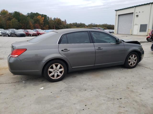 4T1BK36B26U163789 - 2006 TOYOTA AVALON XL GRAY photo 3