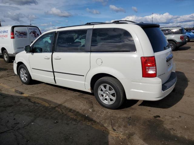 2A4RR5D11AR495338 - 2010 CHRYSLER TOWN & COU TOURING WHITE photo 2