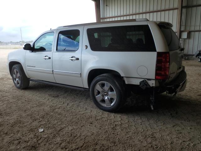 1GNUCKE00AR290838 - 2010 CHEVROLET SUBURBAN C1500 LTZ WHITE photo 2