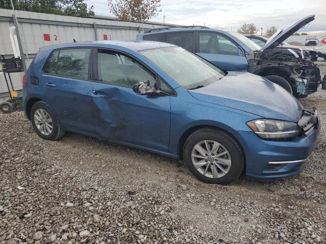 3VWG17AU0JM260044 - 2018 VOLKSWAGEN GOLF S BLUE photo 4