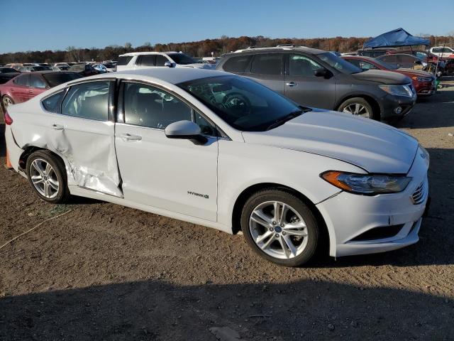 3FA6P0LU9JR209152 - 2018 FORD FUSION SE HYBRID WHITE photo 4