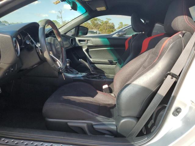 JF1ZNAA17E8704720 - 2014 TOYOTA SCION FR-S ვერცხლისფერი ფოტო 7