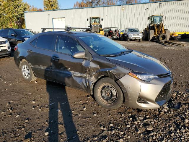 2T1BPRHE5HC829320 - 2017 TOYOTA COROLLA LE SILVER photo 4