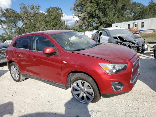 4A4AP4AU9EE021733 - 2014 MITSUBISHI OUTLANDER SE RED photo 4