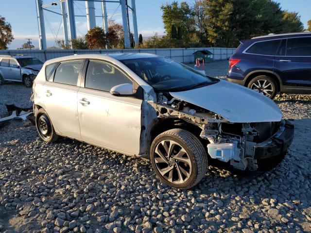 JTNKARJE6HJ532567 - 2017 TOYOTA COROLLA IM WHITE photo 4