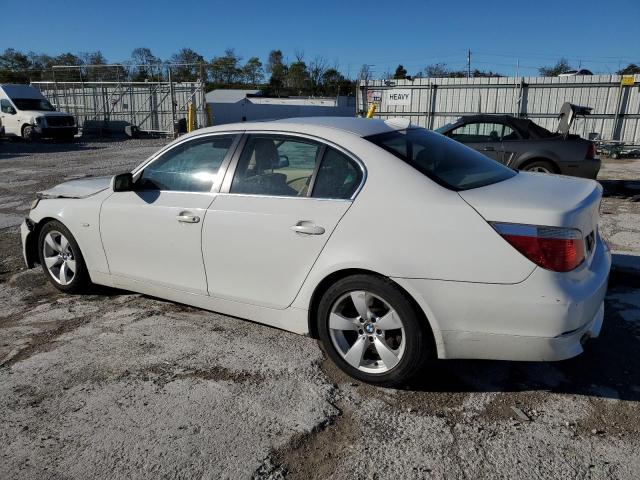 WBANE53507CW68575 - 2007 BMW 525I I WHITE photo 2