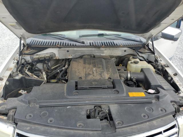 5LMFU28539EJ00256 - 2009 LINCOLN NAVIGATOR თეთრი ფოტო 12