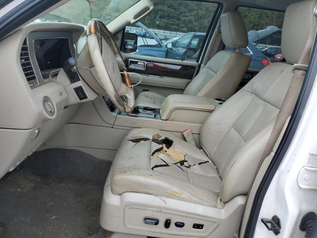 5LMFU28539EJ00256 - 2009 LINCOLN NAVIGATOR თეთრი ფოტო 7