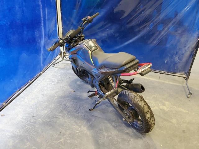 MLHJC7515J5005475 - 2018 HONDA GROM GREEN photo 3