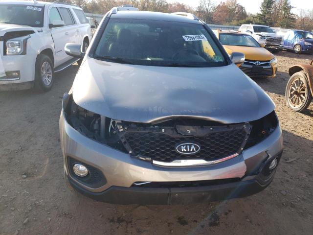 5XYKUDA21DG397500 - 2013 KIA SORENTO EX GRAY photo 5