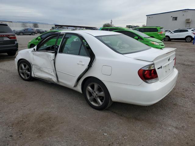 JTDBA30KX60027238 - 2006 TOYOTA CAMRY SE WHITE photo 2