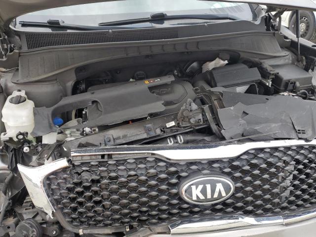 5XYPG4A39JG431748 - 2018 KIA SORENTO LX GRAY photo 12