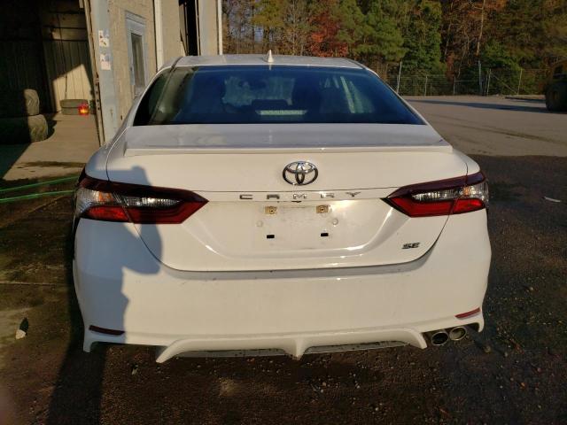 4T1G11AK5PU739784 - 2023 TOYOTA CAMRY SE NIGHT SHADE WHITE photo 6